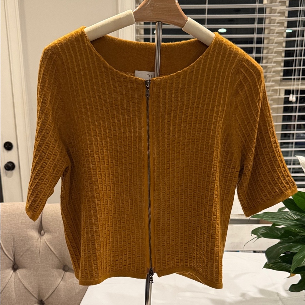TSE Golden Ribbed 100% Cashmere Zip-Up Sweater